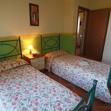 Holiday Aquila Tatil Evi